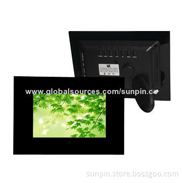 Multifunction Digital Photo Frame with 800 x 480 Resolution